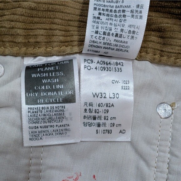 Levis Low Pro Corduroy Mid Rise Relaxed Straight Leg Pants Mens 32x30 Casual NEW - Picture 6 of 9